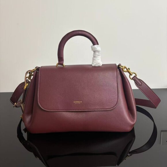 COACH women's SLOUCHY ROGUE handbag size 35.5*21*16 cm - Picture 1 of 9